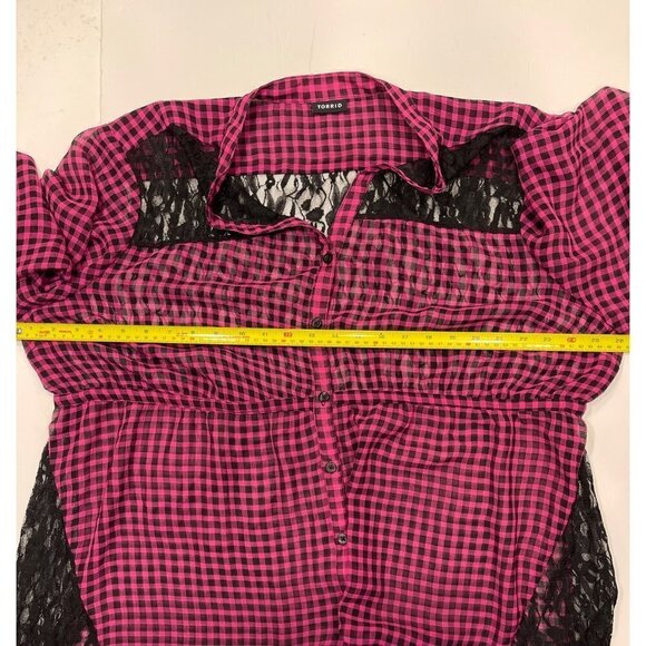 TORRID Women's Loose Button-Up Top Bust 52" Pink Black Plaid Lace Hi-Lo Hem EUC - Picture 11 of 15